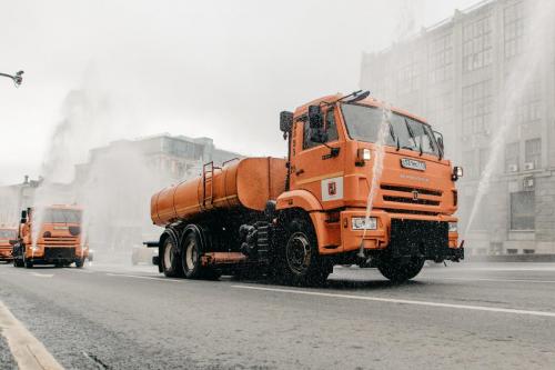 18.04.2020_Уборка_Дезинфекция дорог Тверская_009