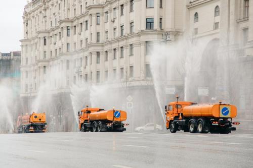 18.04.2020_Уборка_Дезинфекция дорог Тверская_029