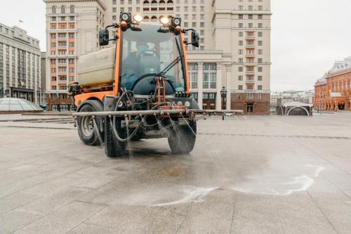 18.04.2020_Уборка_Дезинфекция дорог Тверская_042
