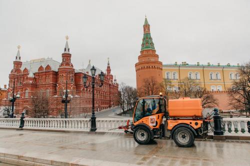 18.04.2020_Уборка_Дезинфекция дорог Тверская_050